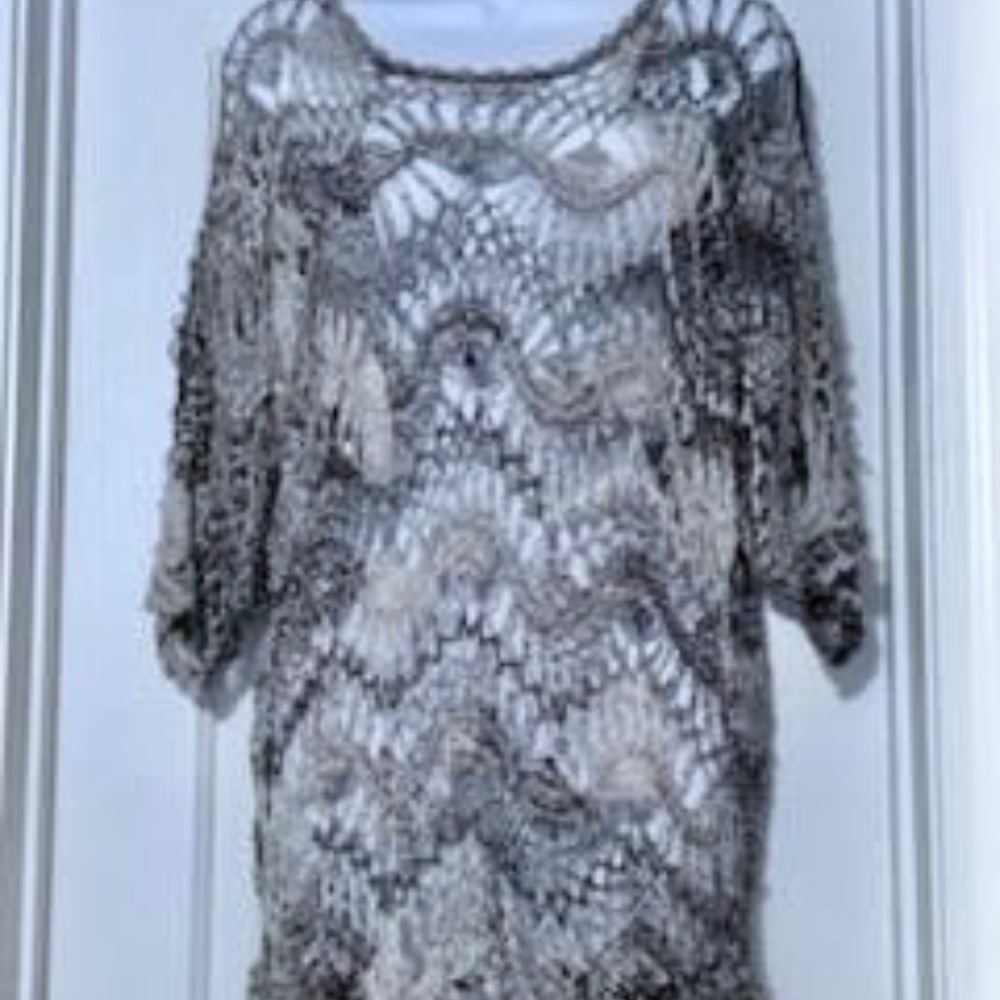 NWOT Crochet Overlay Top S/M